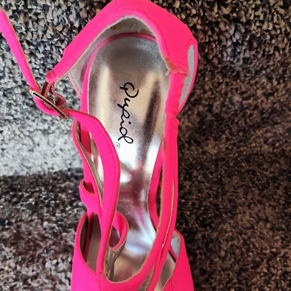 Hot Pink Platform Heels - Picture 4 of 5